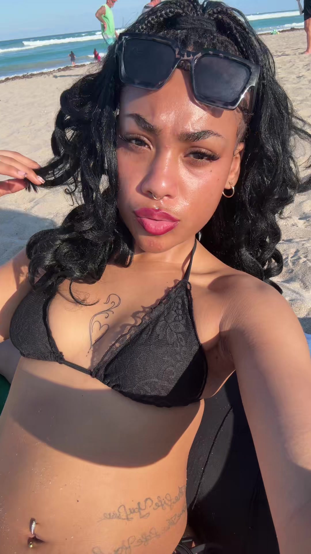 @chayaa.tt