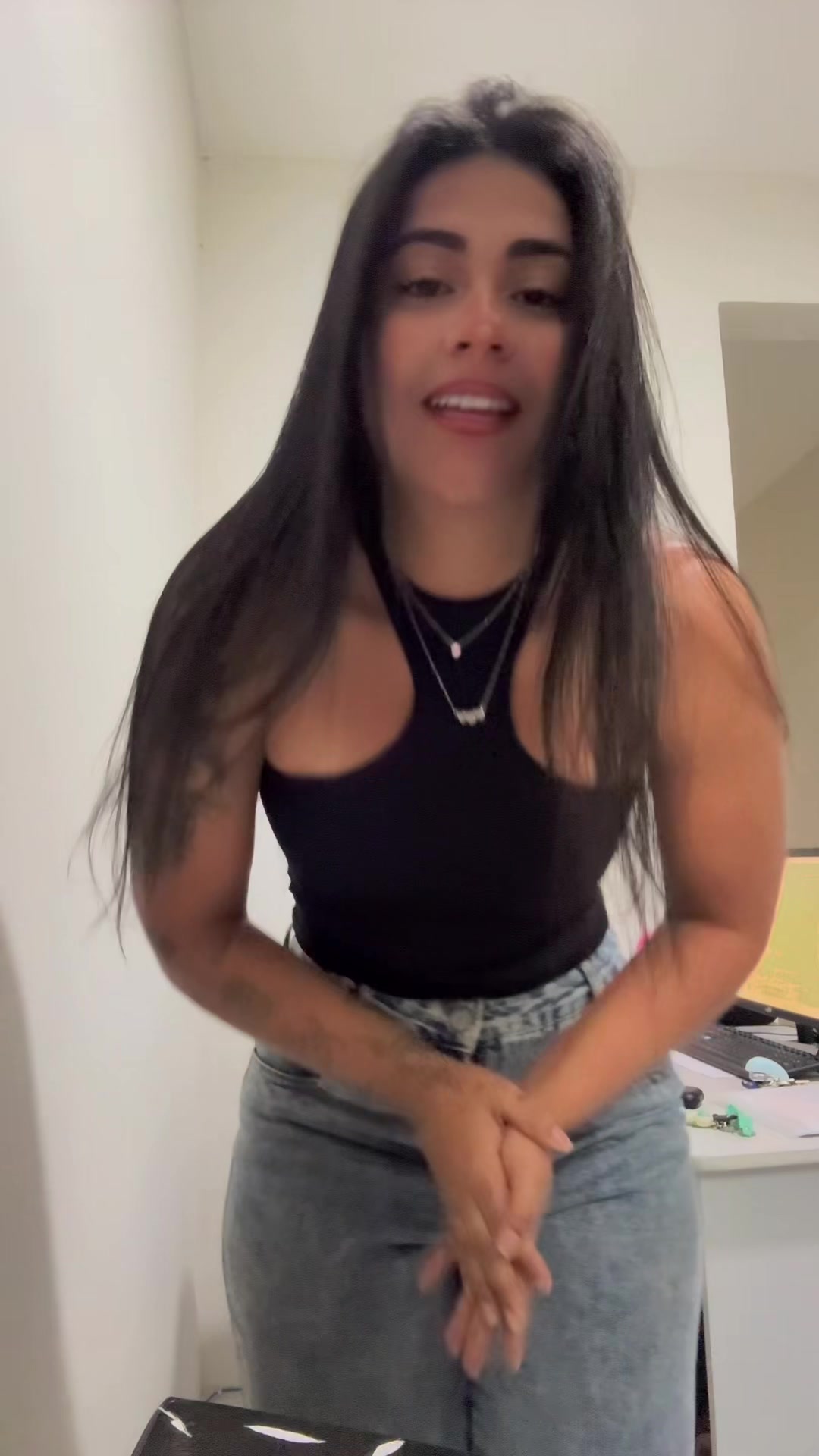@Tay