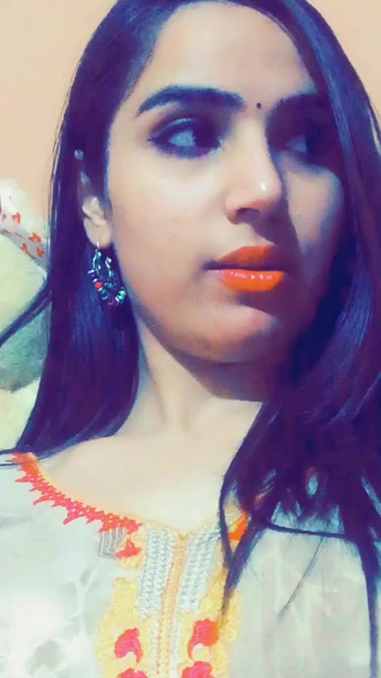 @👑RimplEsha👑
