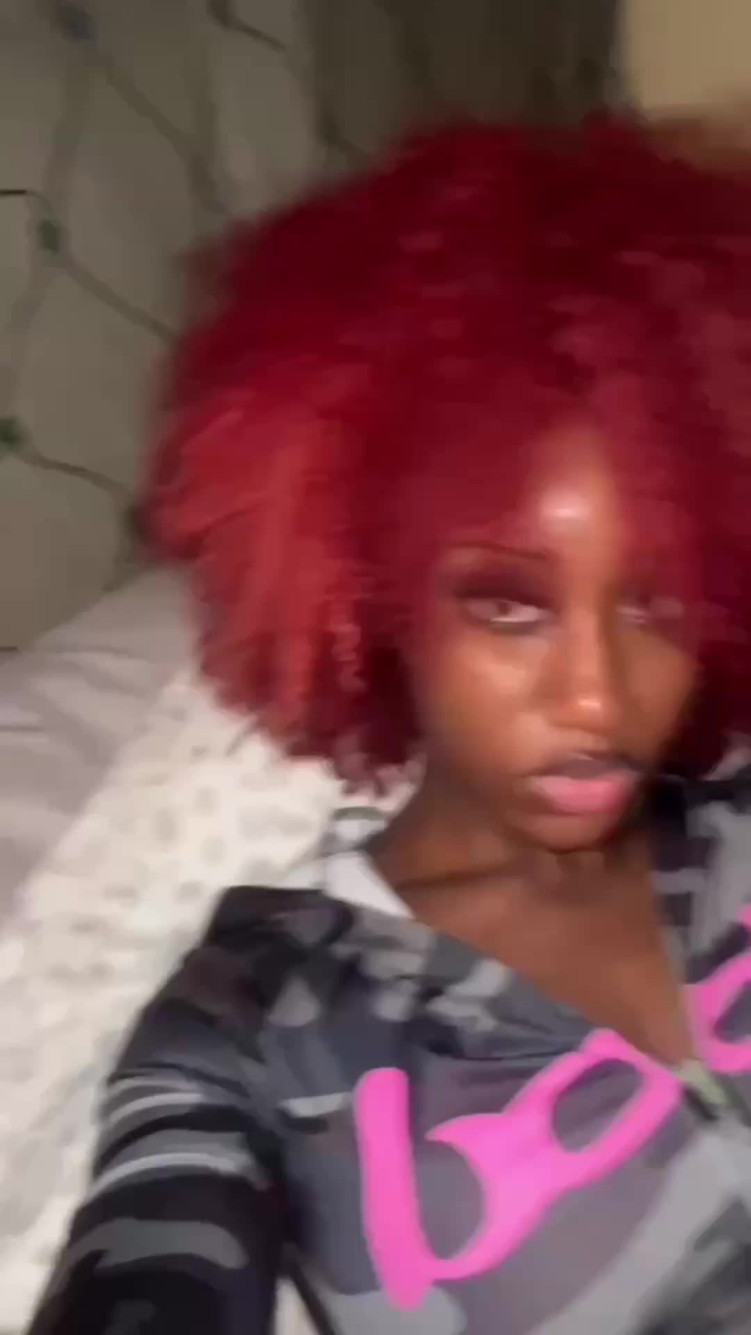@♱
