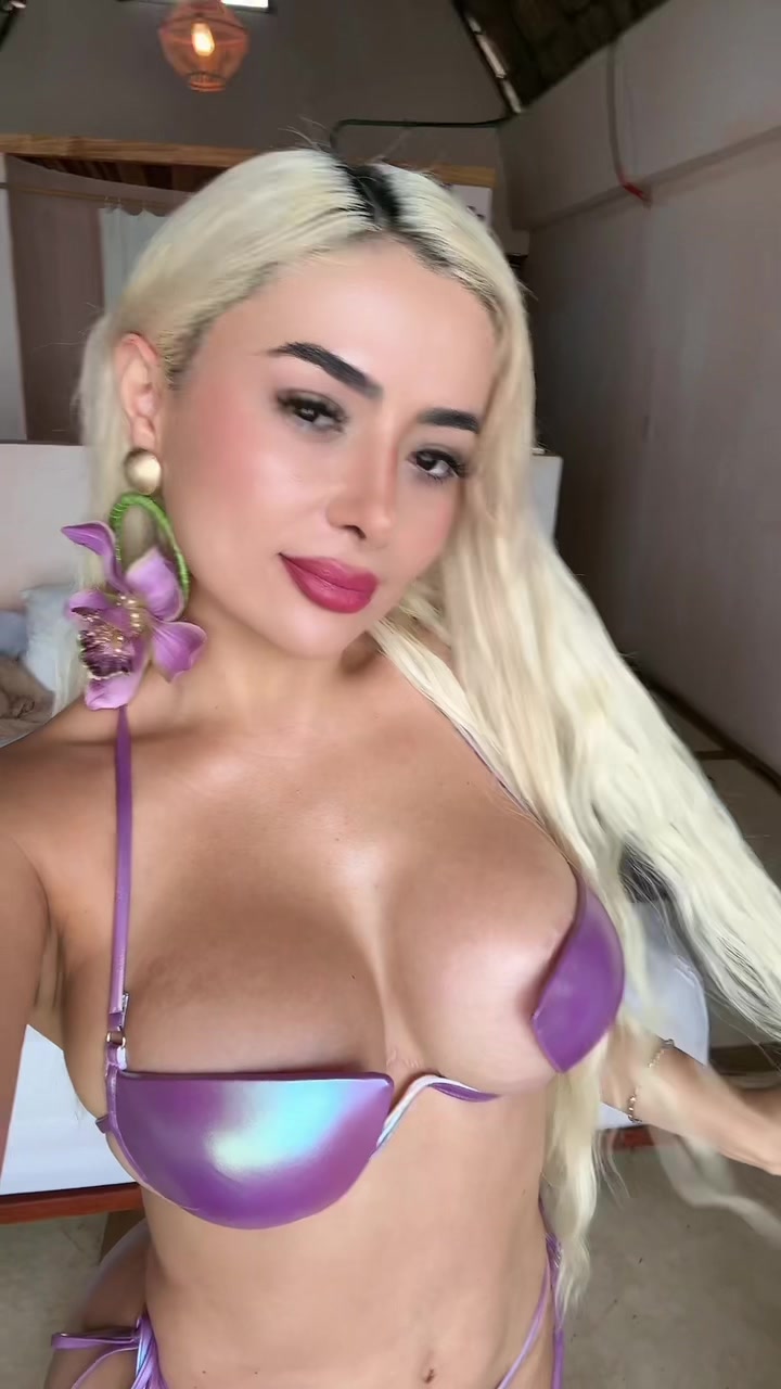 @Alejandra
