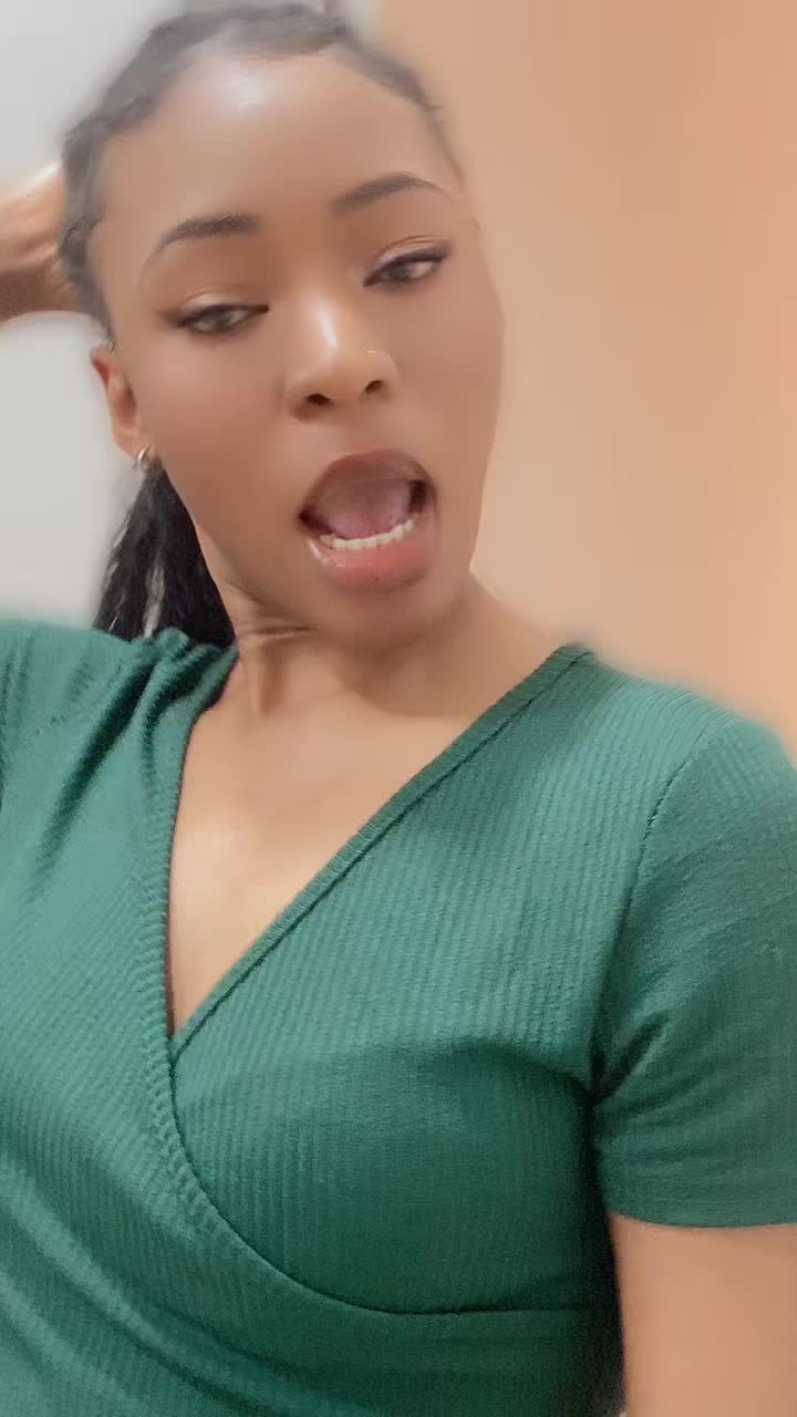 @Benais💋