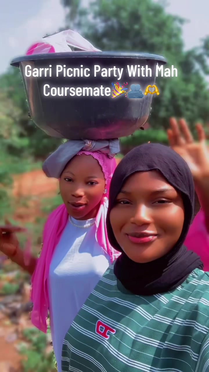 @🌺💞🥀ZAINAB OYIZA🤍🌸💘