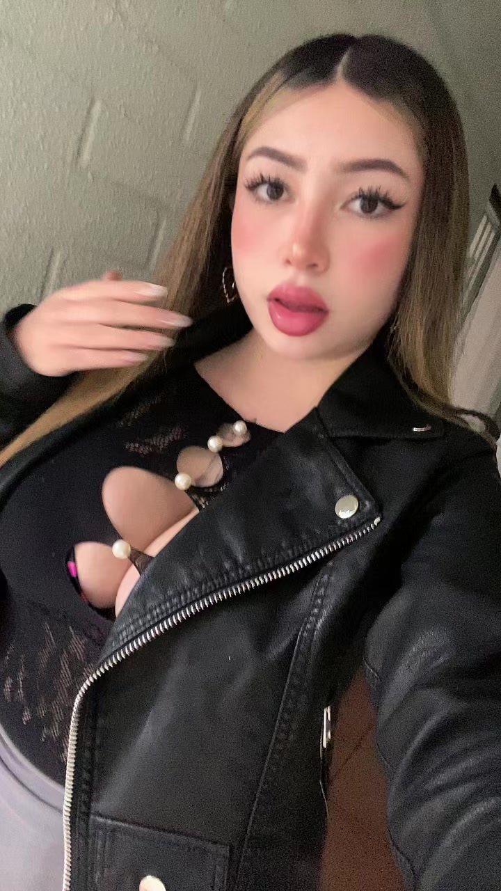@isita.isidora