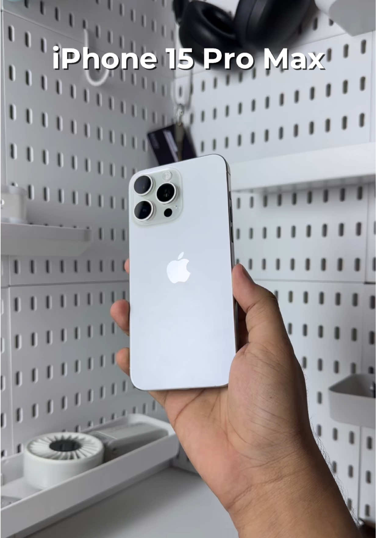 @iPhonary 🩷