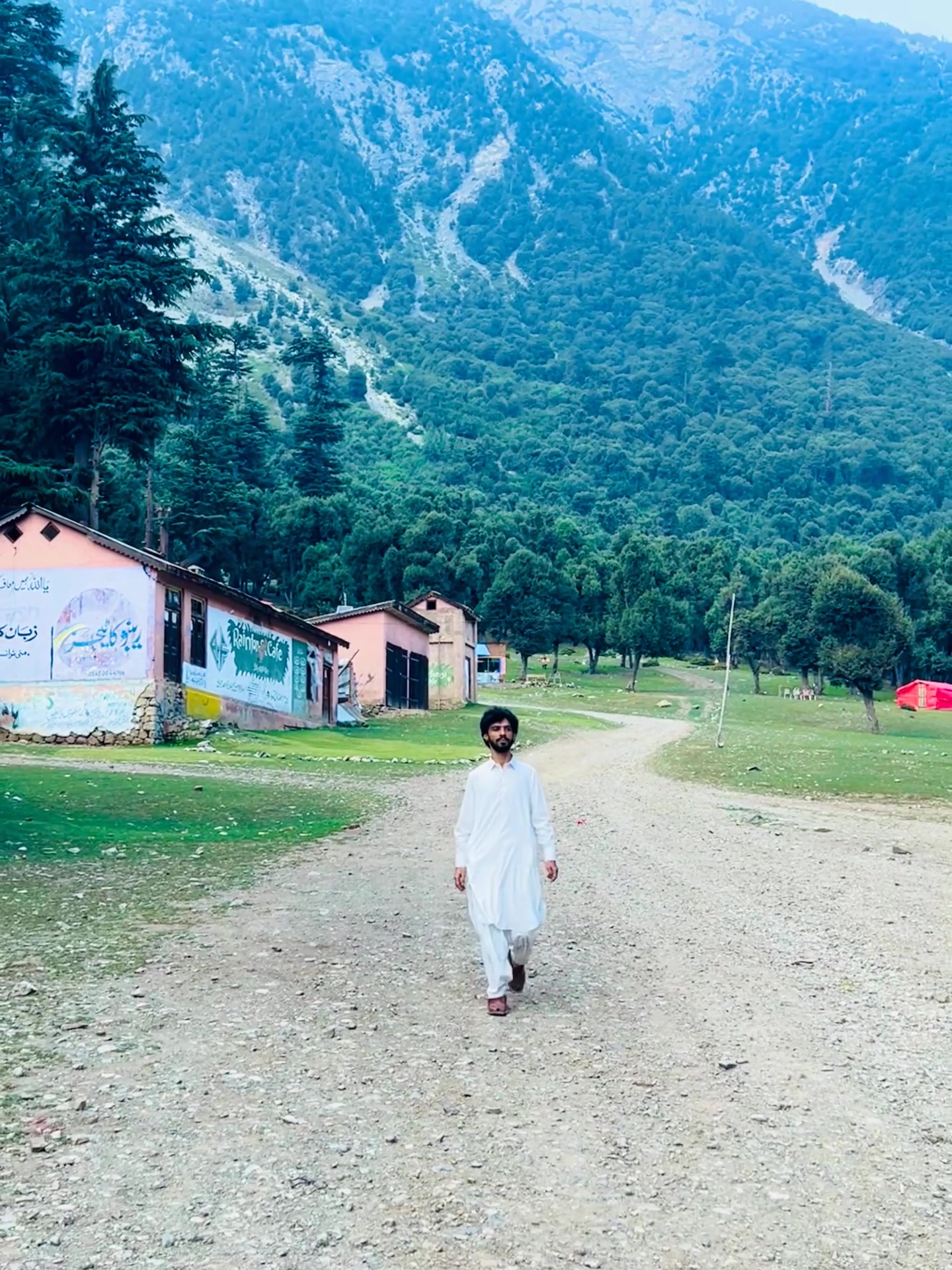 @Maqsood Ali Khan 🖤