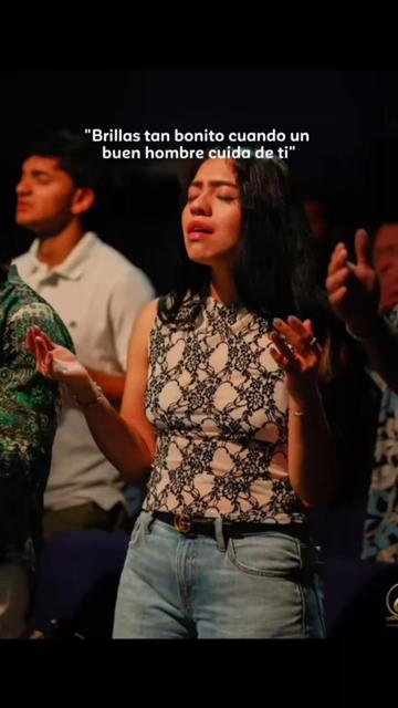 @Yules | Latina In NC