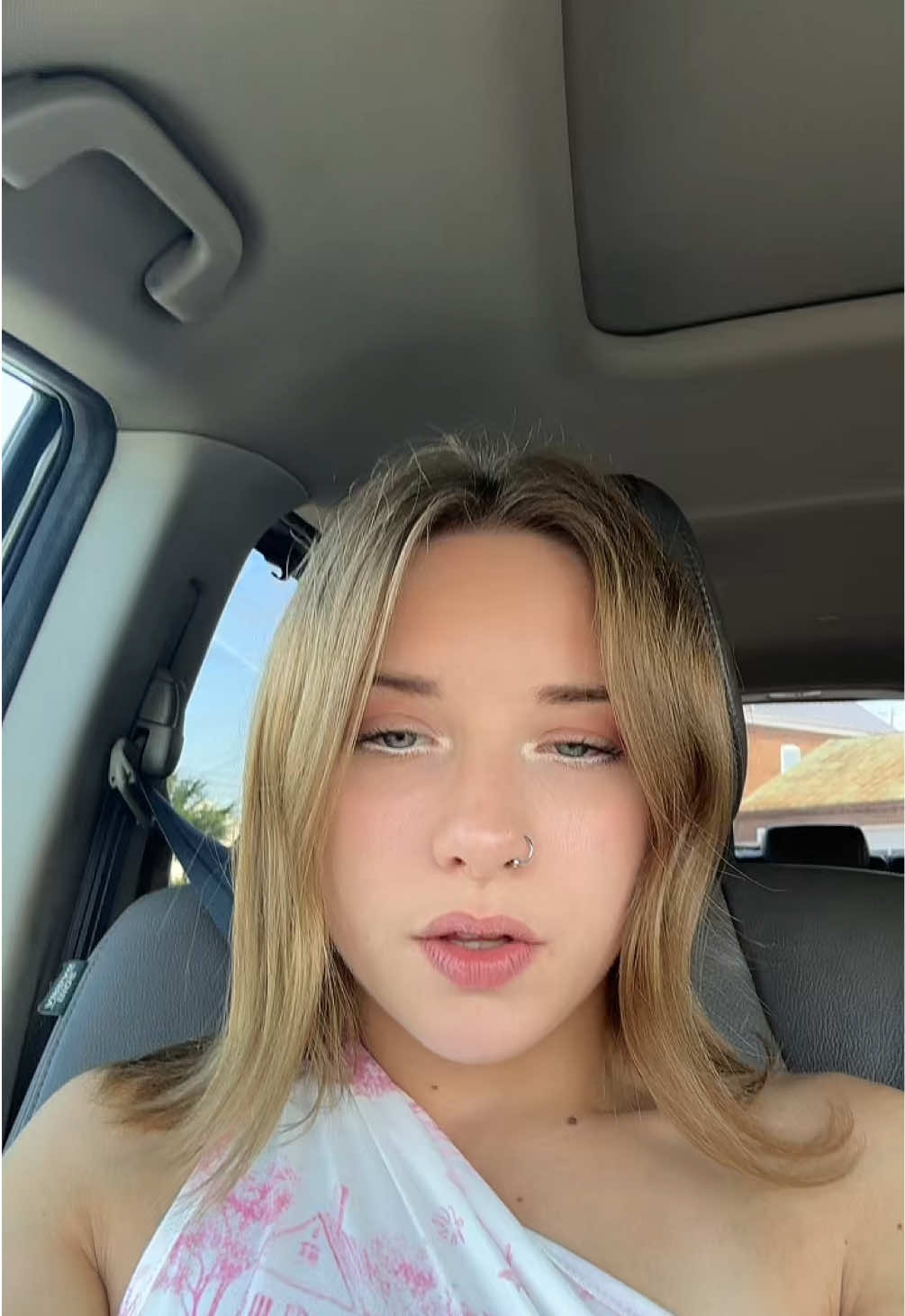@MilfMommyTay