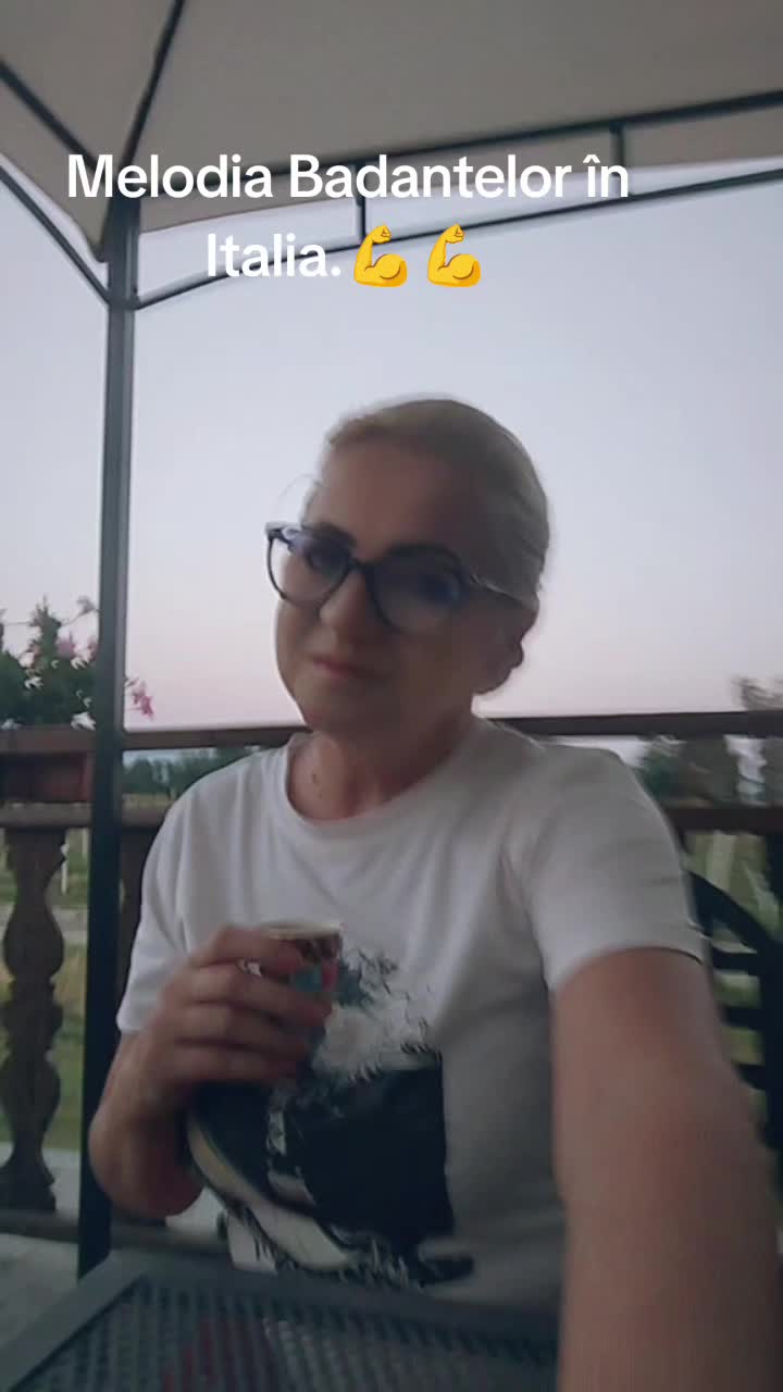 @👑Lucia_LuminaZâmbetului🌞