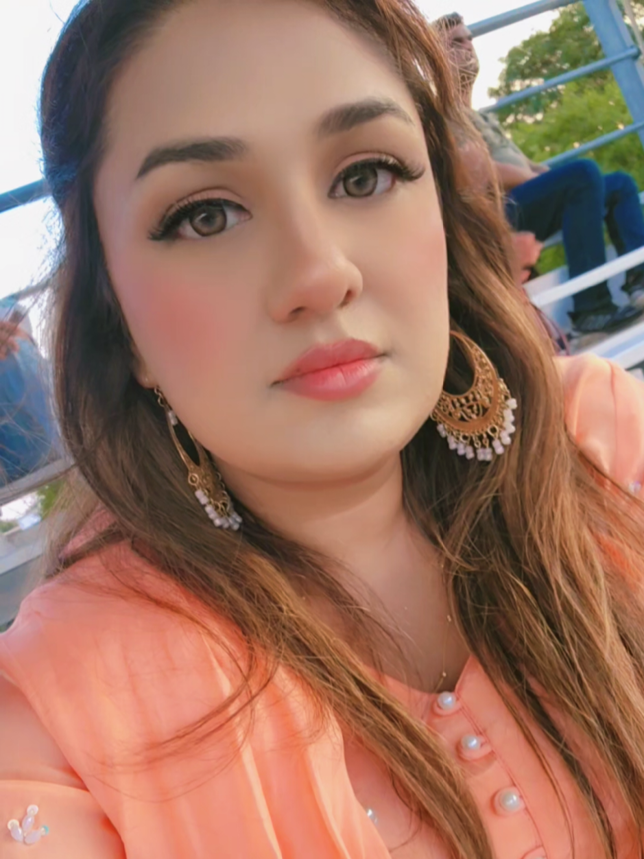 @Jiya🇨🇦