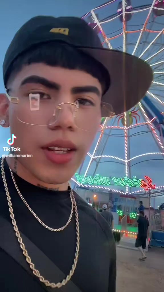 @Jennifer tik tok baila 21