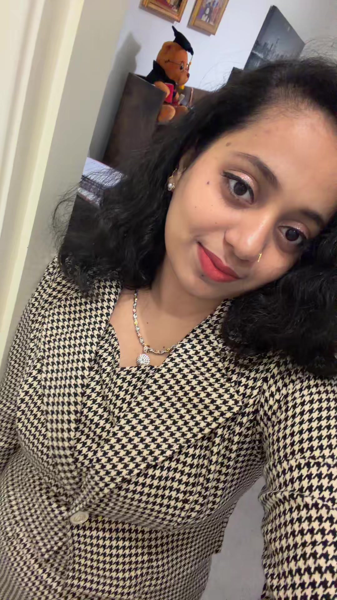 @niroshasubramani