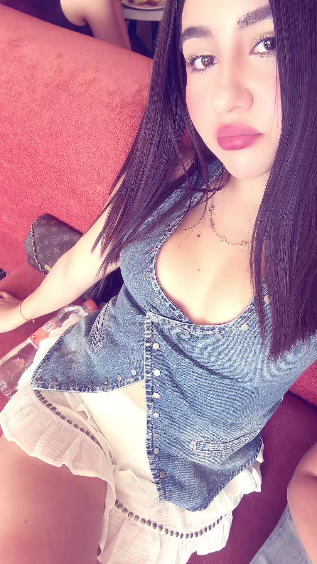 @kitty.tahiti
