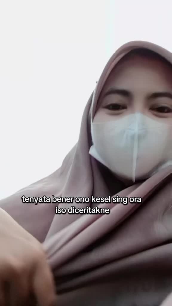 @Dari Kontak Anda