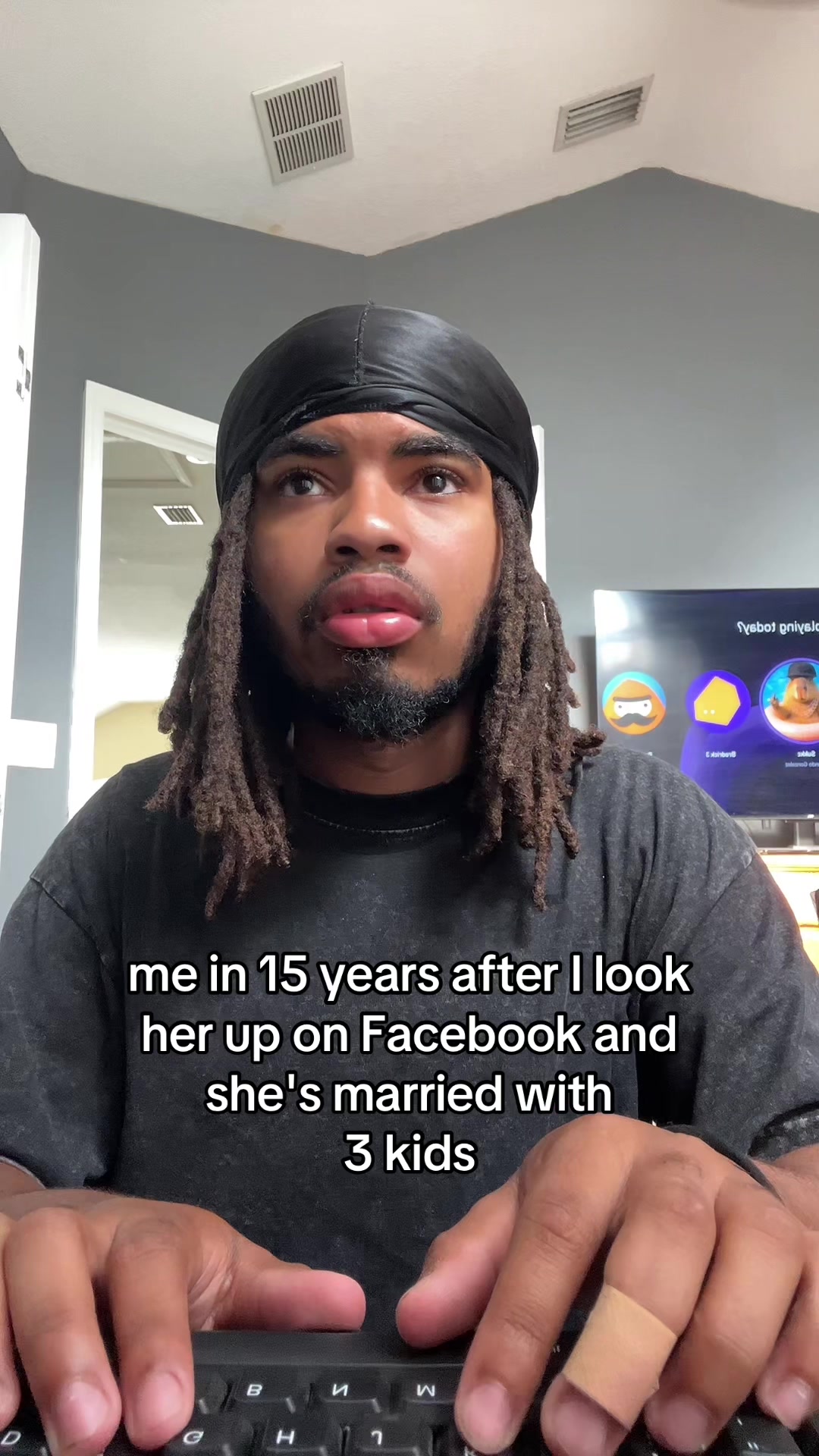 @Adriel