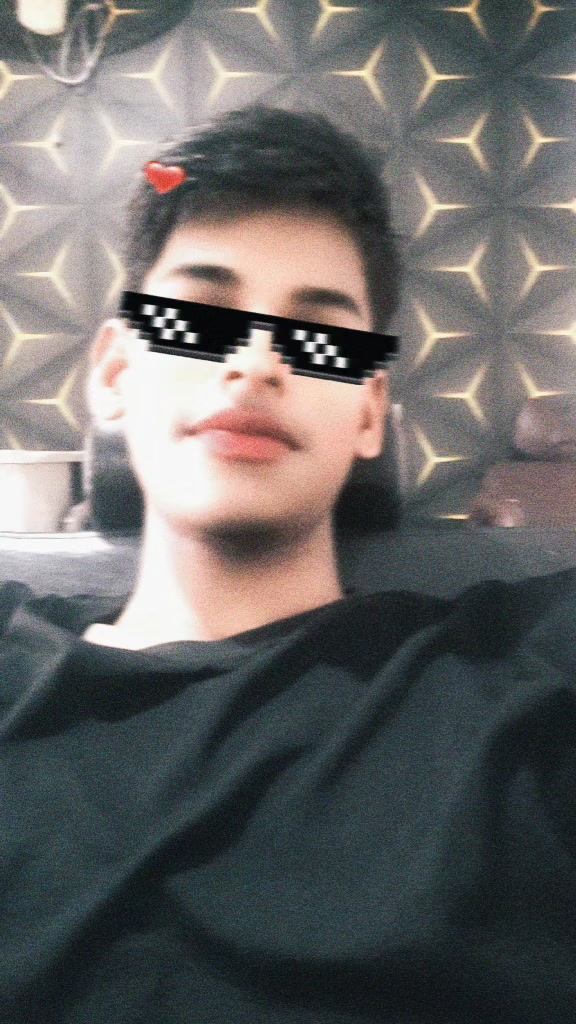 @An_kit❣️