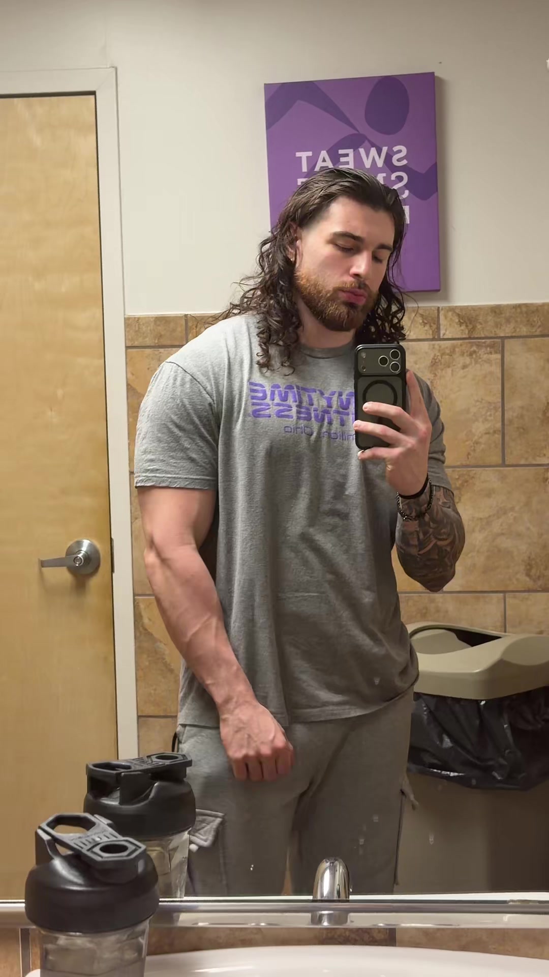 @ethanchris