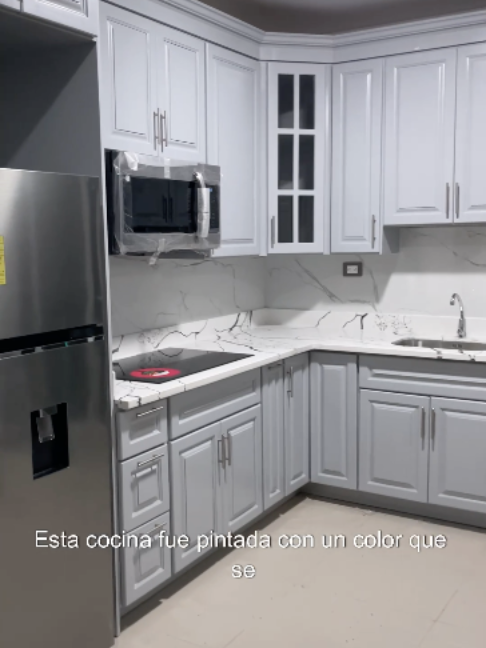 @Luxury Kitchens