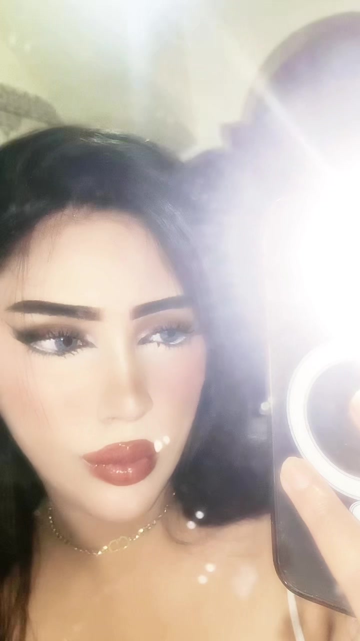@Amoula💋