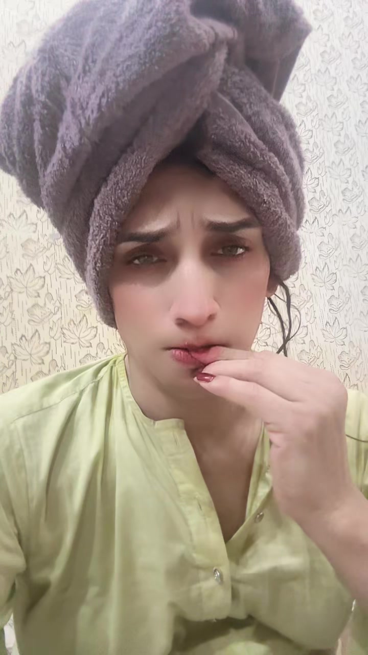 @Kami_Bulbul