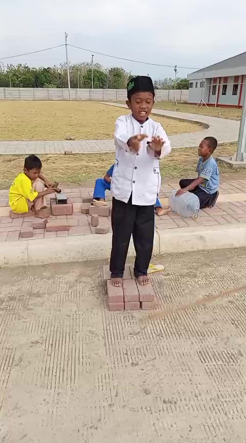 @Gendhis Putik Darmawan