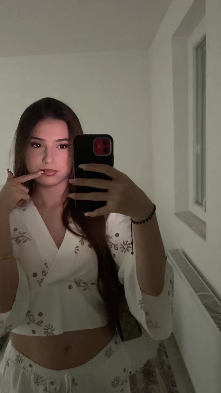 @𝑽𝑳𝑬𝑹𝑨