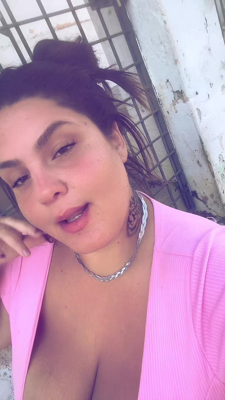 @Loiraa
