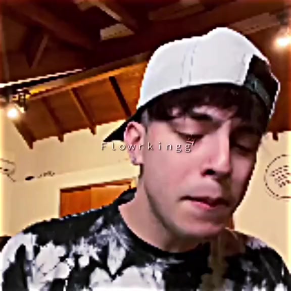 @𝙵𝚕𝚘𝚠𝚛𝚔𝚒𝚗𝚐𝚐