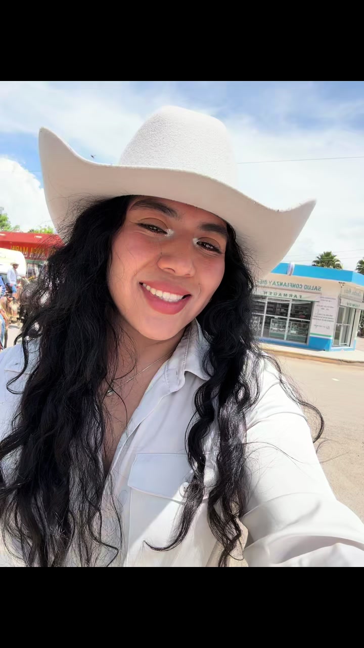 @Viviana Perez