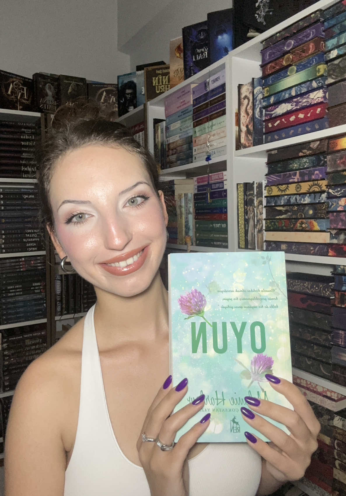 @bittenbyspicybooks