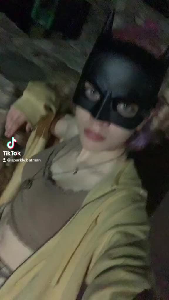 @🫂