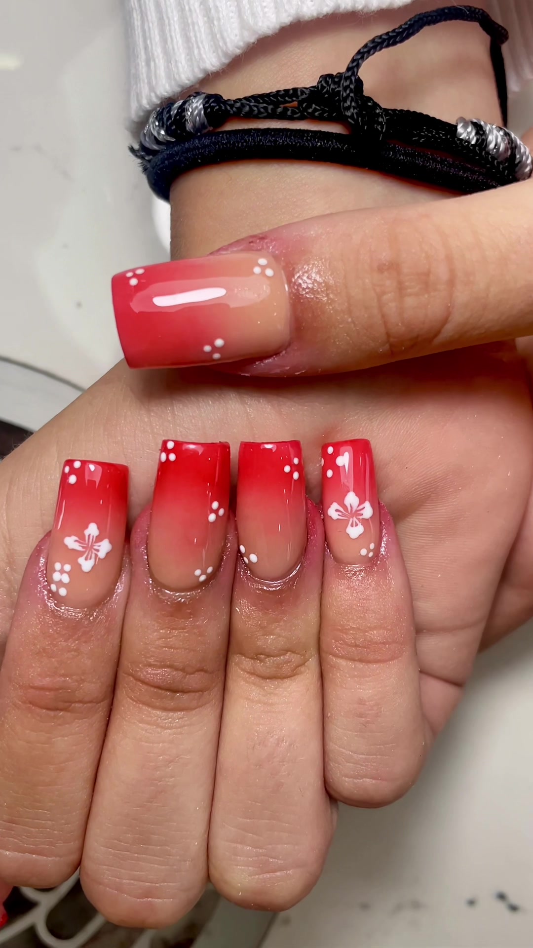 @BOREHAMWOOD&ensp;NAILS