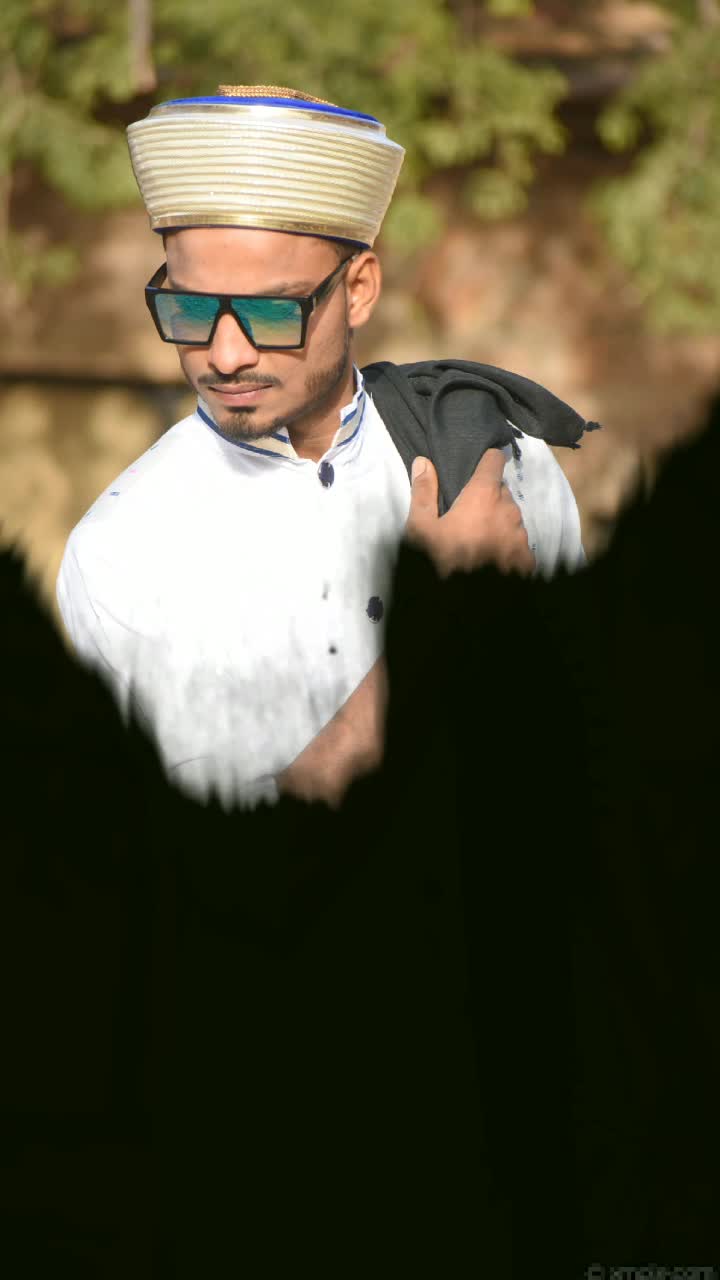 @muzzu khan