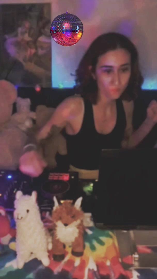 @Sahar 🦊