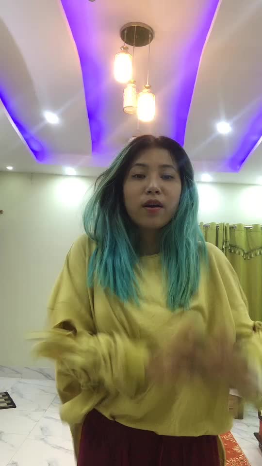 @VaNshika GurUng