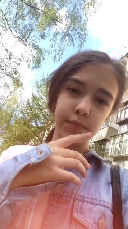 @Emilichka😻
