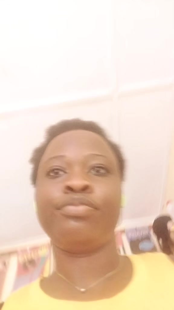 @moni