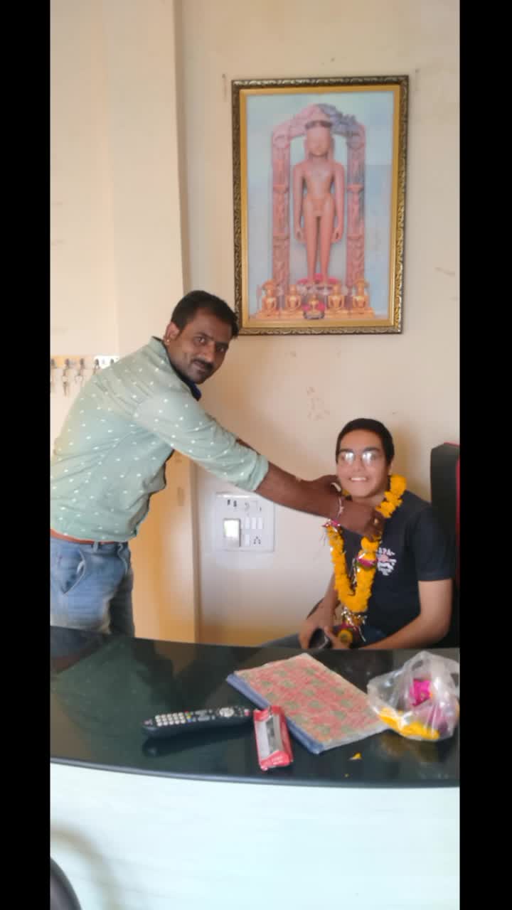 @Mahesh bairag ๐@pj?
