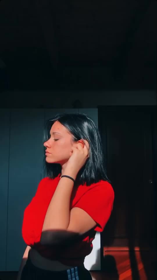 @❌
