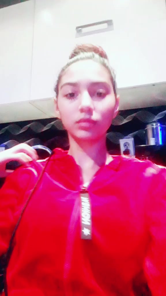 @Sam Srewto Fsihki