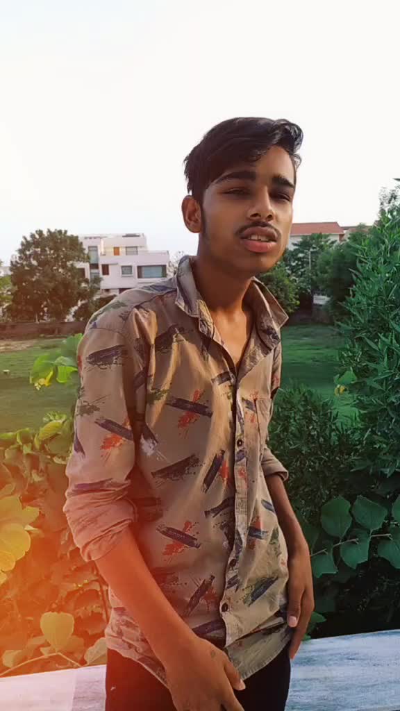 @👑ROYaL_KING 👑