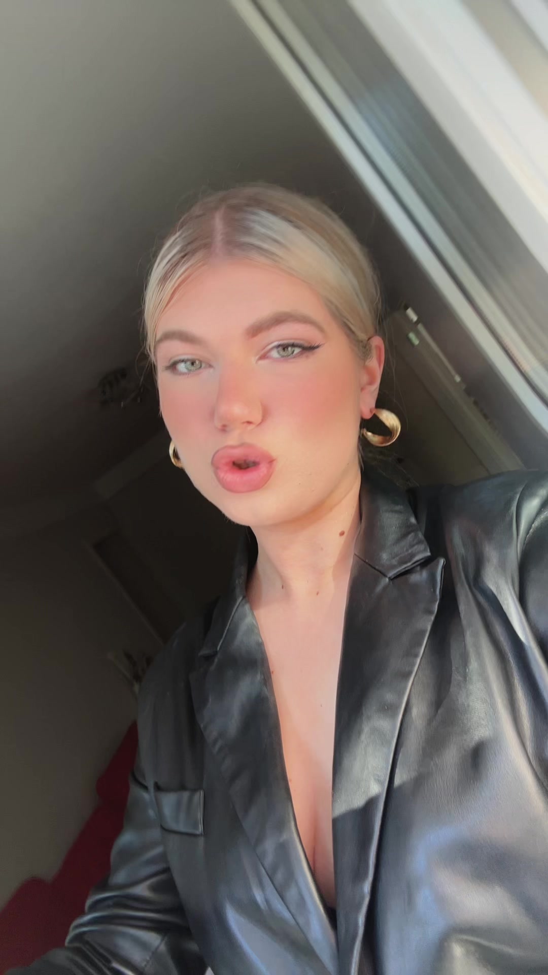 @🦋🤍