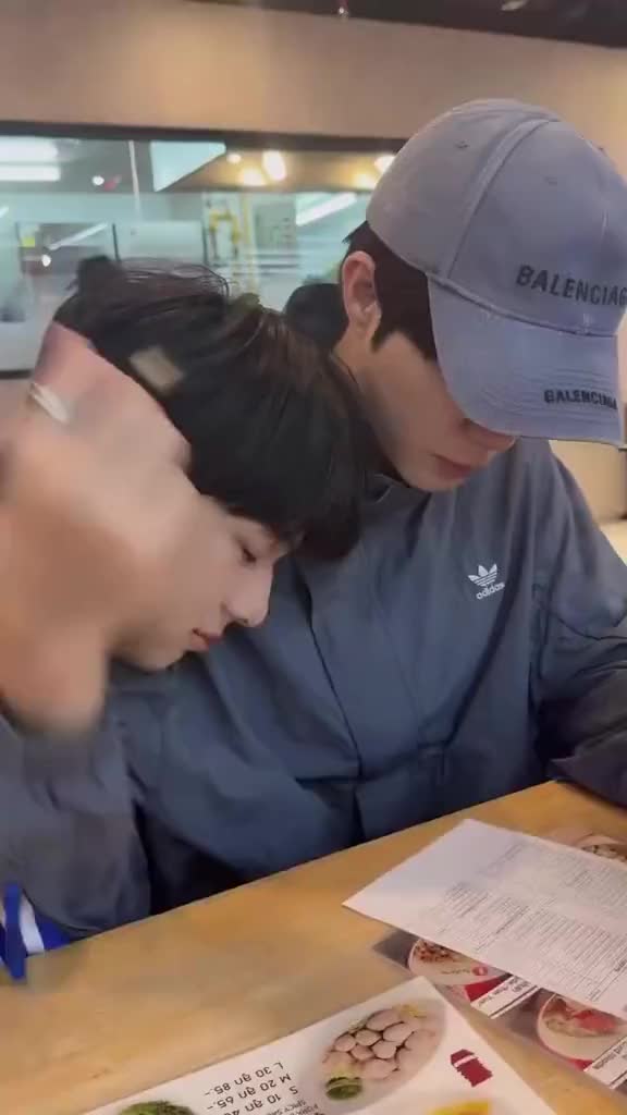 @ɴᴜɴᴇᴡ 🧸♡‧₊˚