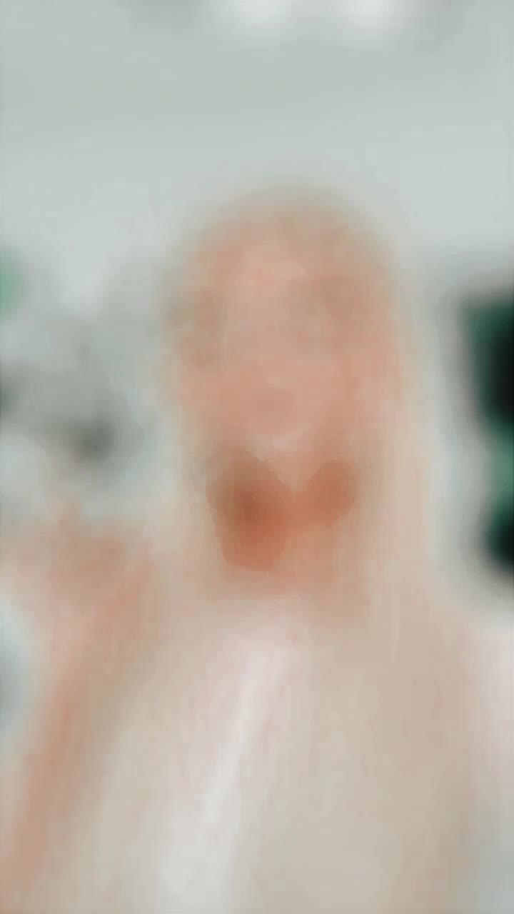 @Leah!-not impersonating-๐ฅ๐งพ