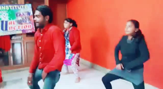 @Smart Pinku Dancer