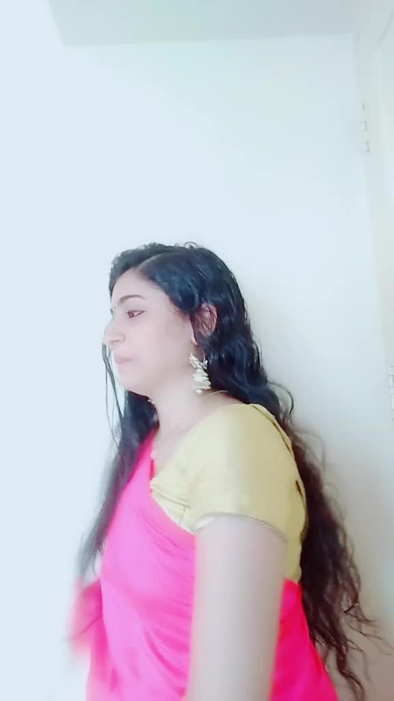 @charuu_zzzzz