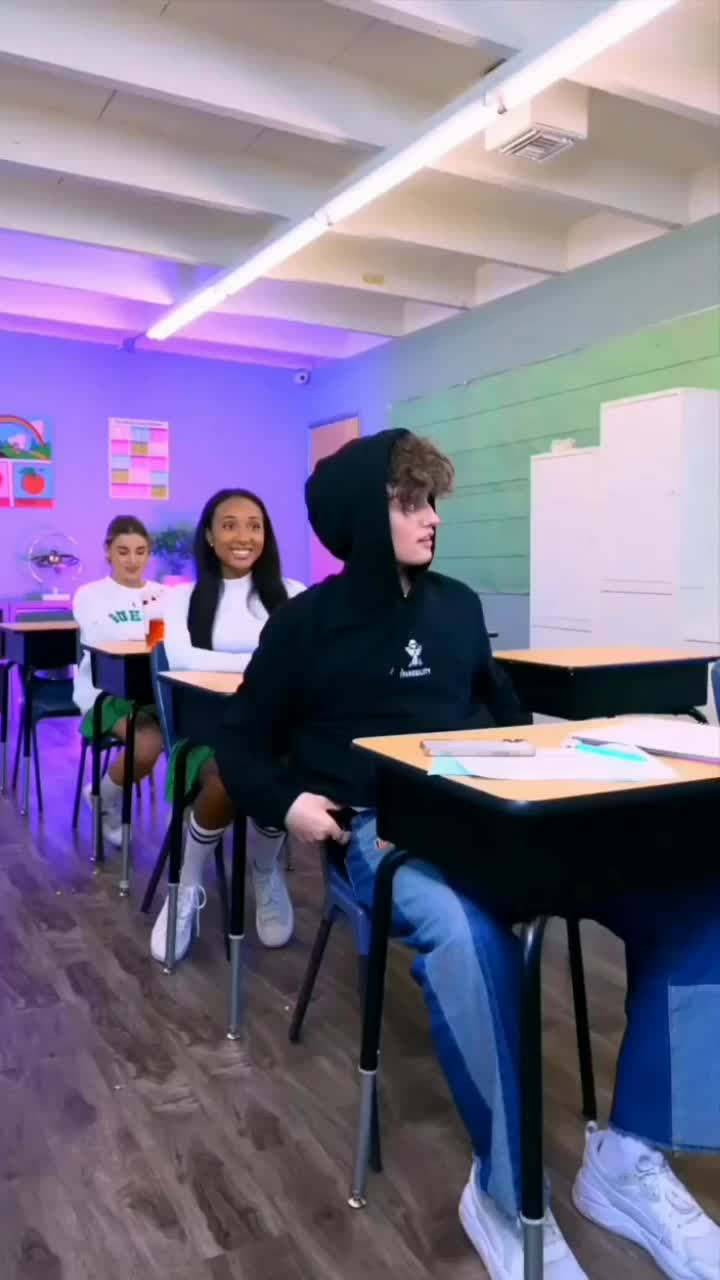 @Area of memes