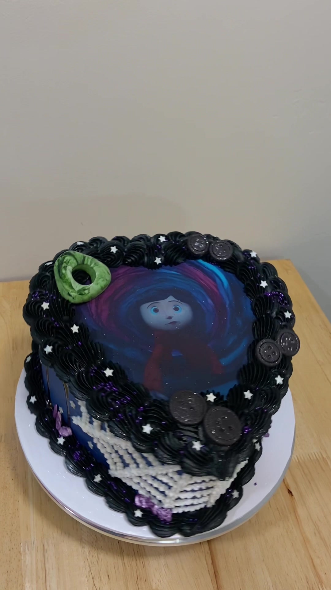 @cakedbyileana ๐