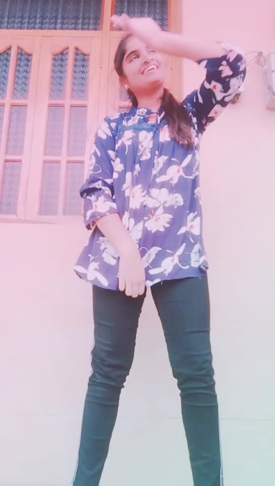 @Navyasri yadav Rowdy