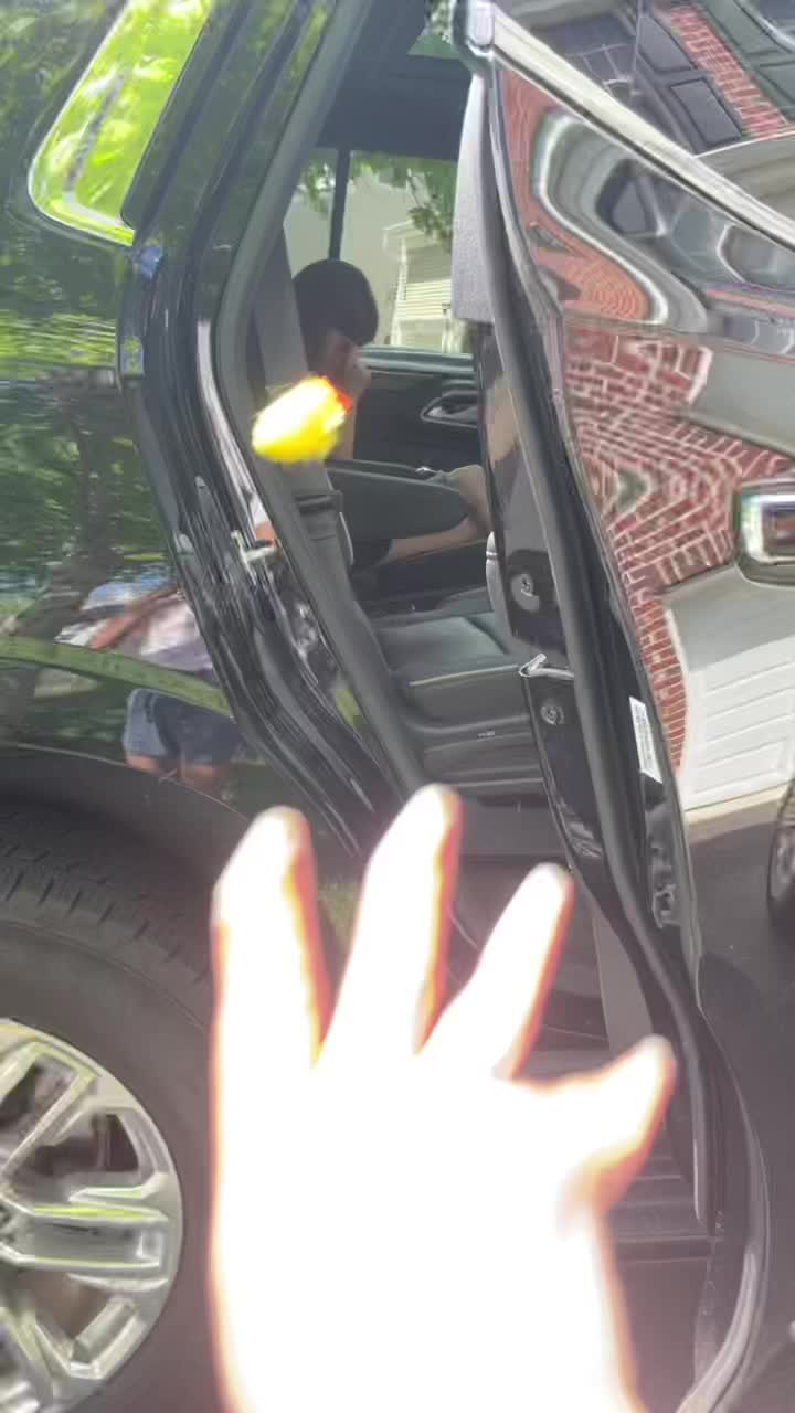 @kevin_the_chick_
